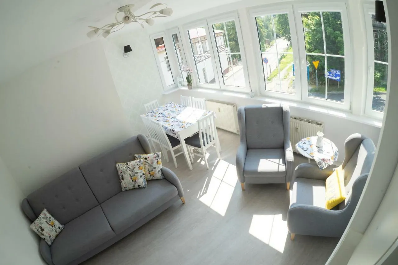Dom Elfów w Karpaczu Górnym Apartament 0*, Karpacz